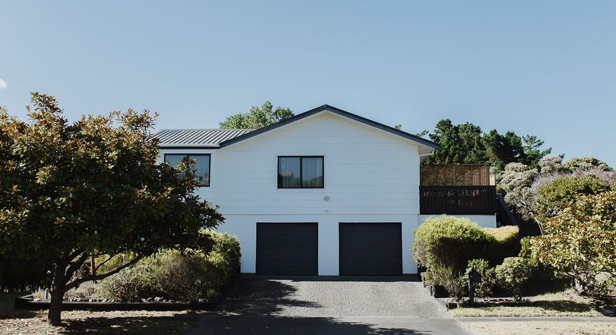  at 6 Gates Road, Waikanae Beach, Waikanae