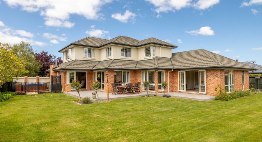  at 8 Napoleon Close, Harewood, Christchurch