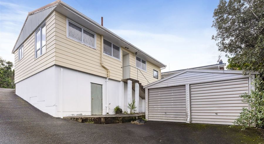  at 1/22 Edgeworth Road, Glenfield, Auckland