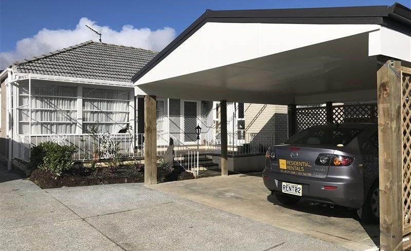  at 10 Carbine Road, Mount Wellington, Auckland