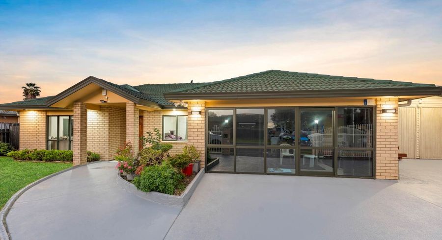  at 54 Bellville Drive, Clendon Park, Auckland