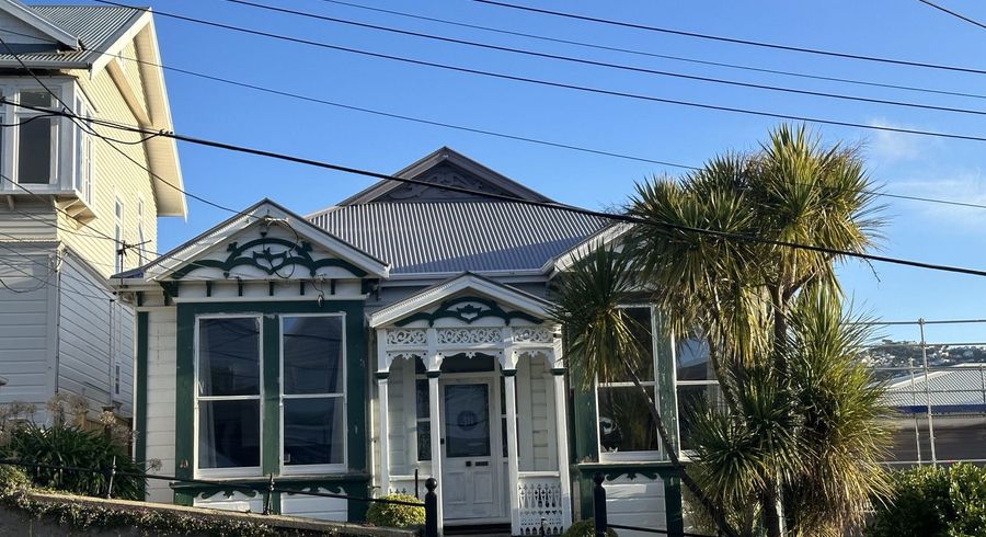  at 38 Pirie Street, Mount Victoria, Wellington