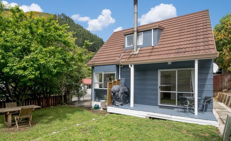  at 8 Roseberry Way, The Brook, Nelson