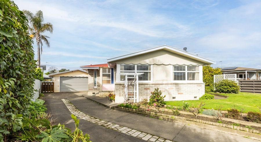  at 27 Otatara Road, Taradale, Napier