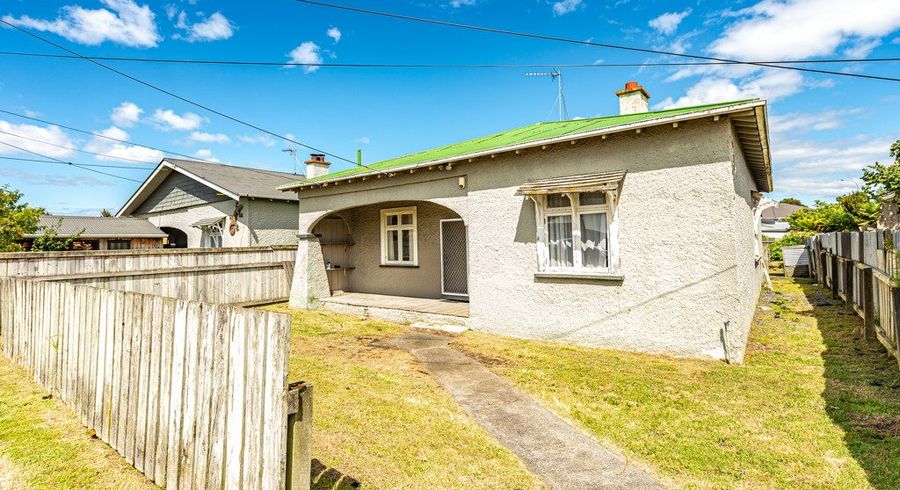 at 4 Pharazyn Street, Gonville, Whanganui