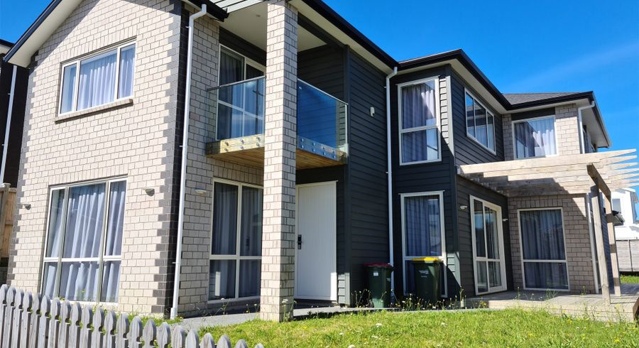  at 8 Pennant Street, Long Bay, North Shore City, Auckland
