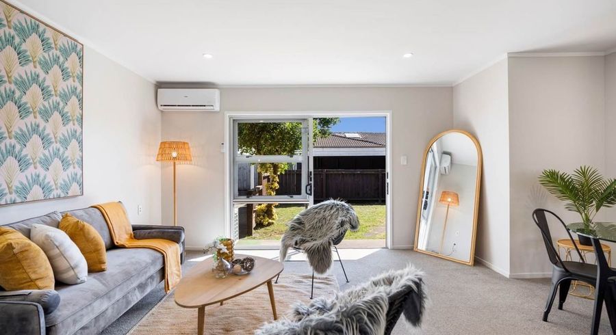  at 2/20 Bertrand Rd, Mount Wellington, Auckland City, Auckland