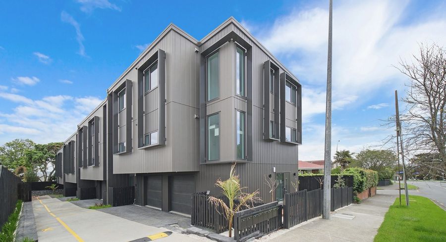  at 2/317 Kohimarama Road, Saint Heliers, Auckland City, Auckland
