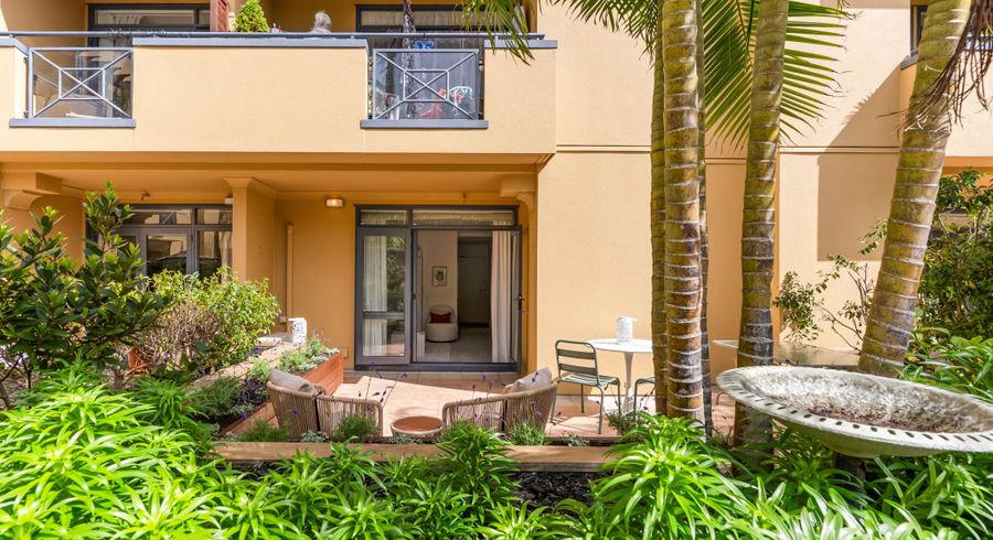  at 10/9 Bute Road, Browns Bay, North Shore City, Auckland