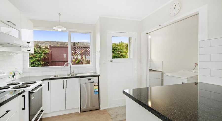  at 37A Colchester Crescent, Newlands, Wellington, Wellington