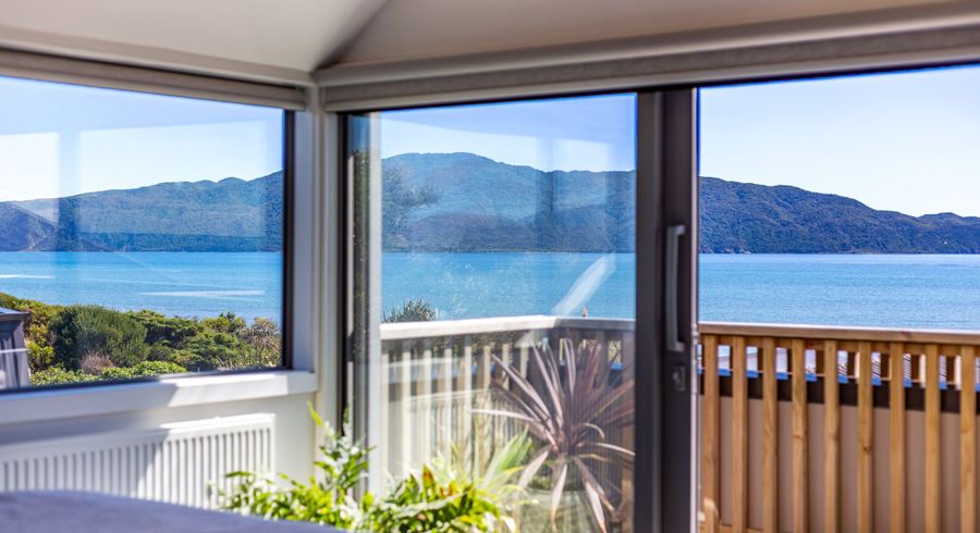  at 249 Manly Street, Paraparaumu Beach, Kapiti Coast, Wellington