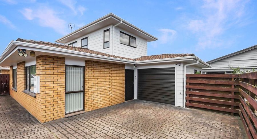  at 2/126 Carruth Road, Papatoetoe, Manukau City, Auckland