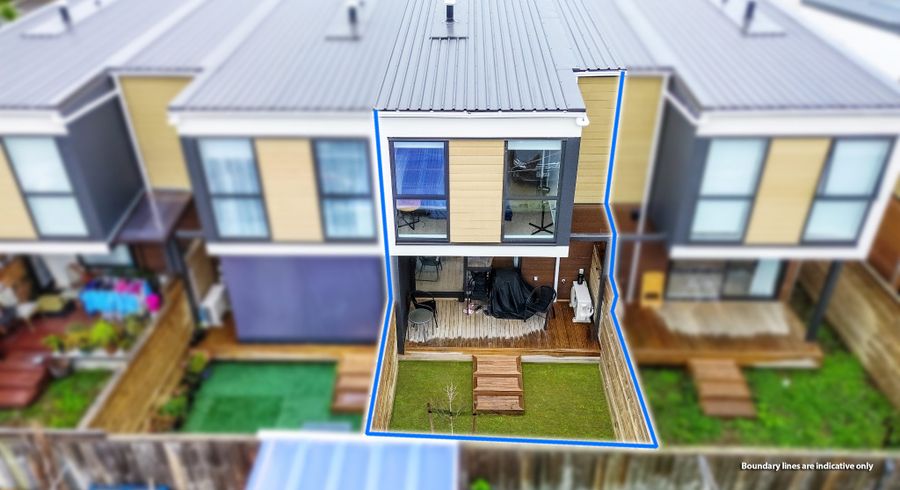  at 2/15 Parson Lane, Papatoetoe, Manukau City, Auckland