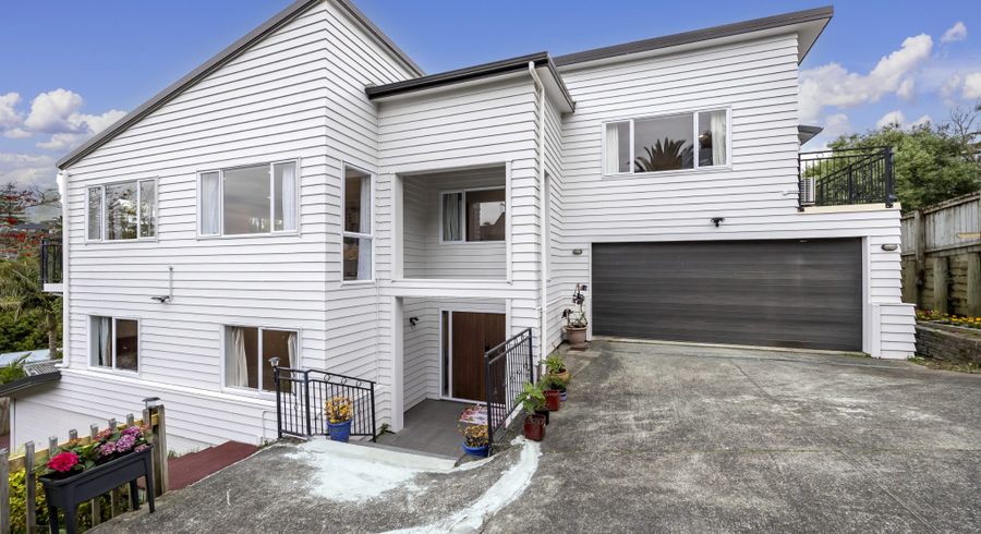  at 26A Kiteroa Terrace, Rothesay Bay, North Shore City, Auckland
