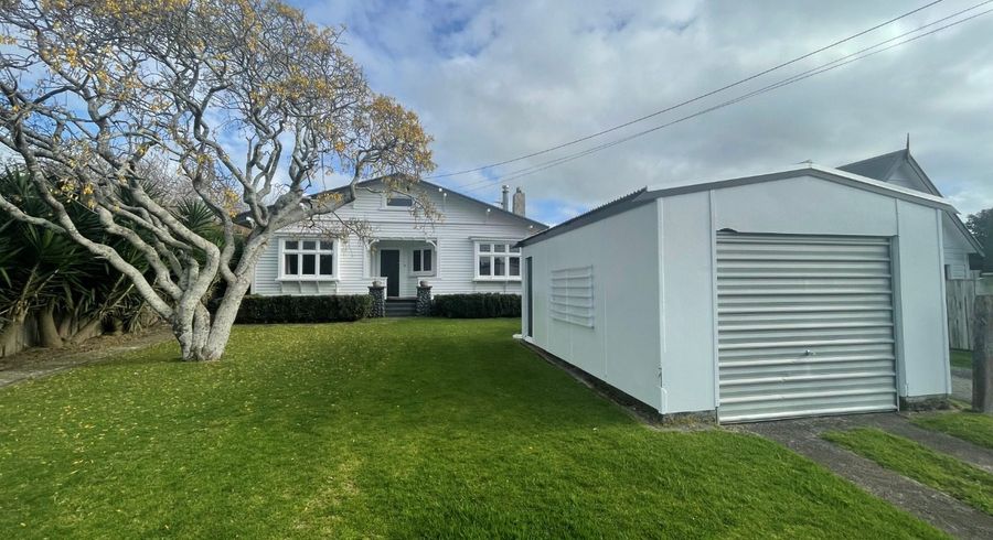  at 40 Waiwaka Terrace, Strandon, New Plymouth, Taranaki
