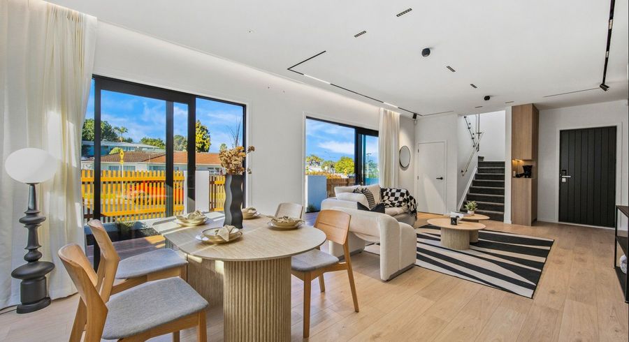  at 1/4 Lyford Crescent, Sunnynook, North Shore City, Auckland