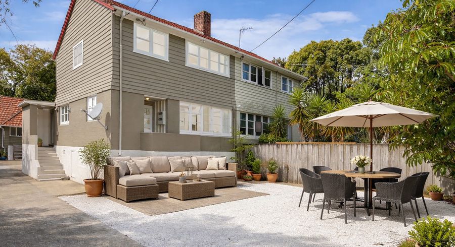  at 110 Lake Road, Belmont, North Shore City, Auckland