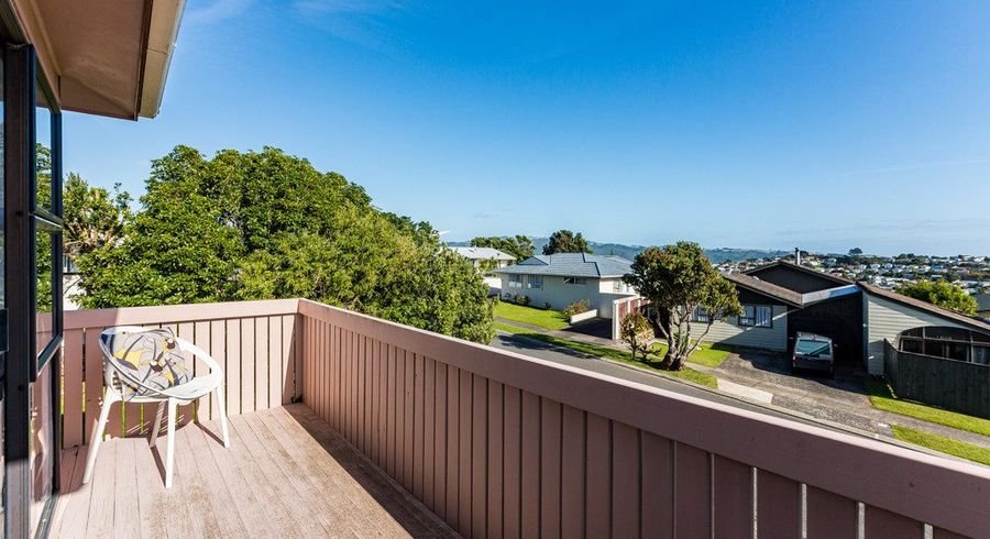  at 11 Cleat Street, Whitby, Porirua, Wellington
