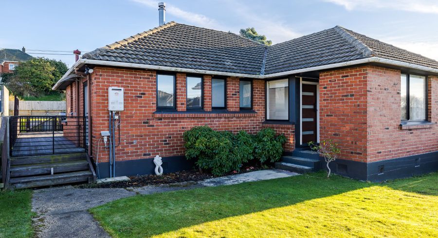  at 72 Dovecote Avenue, Corstorphine, Dunedin, Otago