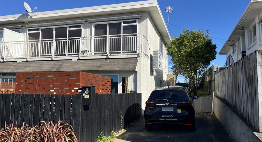  at 4/86 Sylvan Avenue, Northcote, Auckland