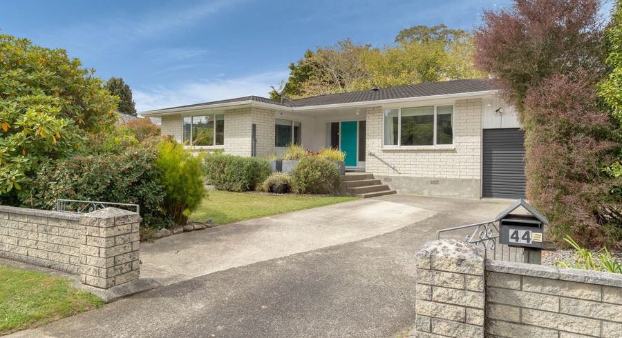  at 44 Holdsworth Avenue, Trentham, Upper Hutt