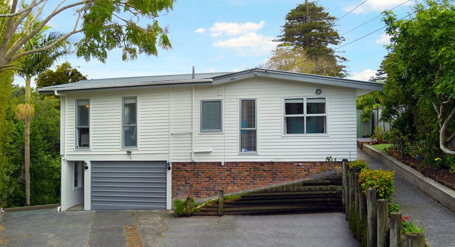  at 4 Kimber Hall Avenue, Mount Roskill, Auckland City, Auckland