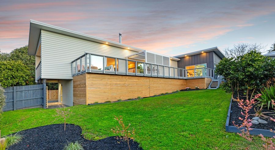  at 15 Oceana Drive, Welcome Bay, Tauranga, Bay Of Plenty