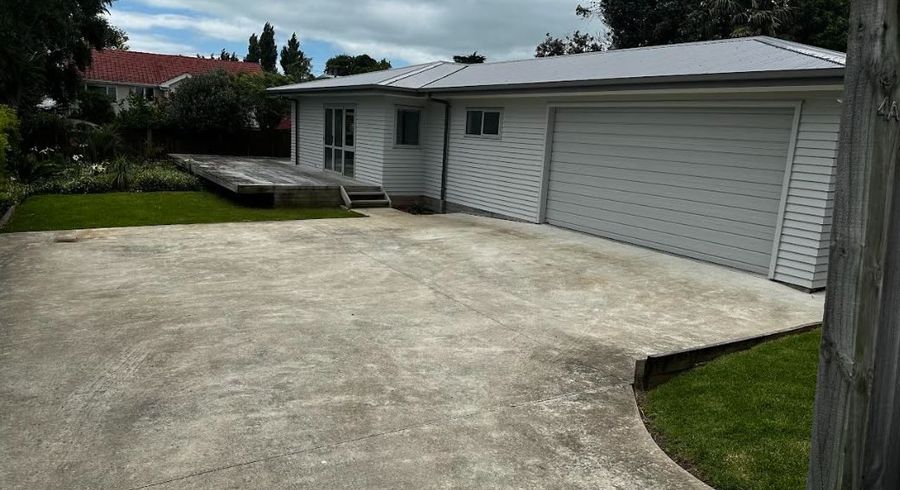  at 4A Fourth Ave, Beachlands, Manukau City, Auckland