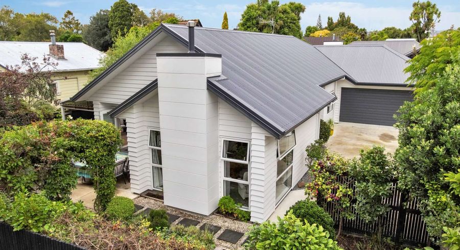  at 466B College Street, Hokowhitu, Palmerston North