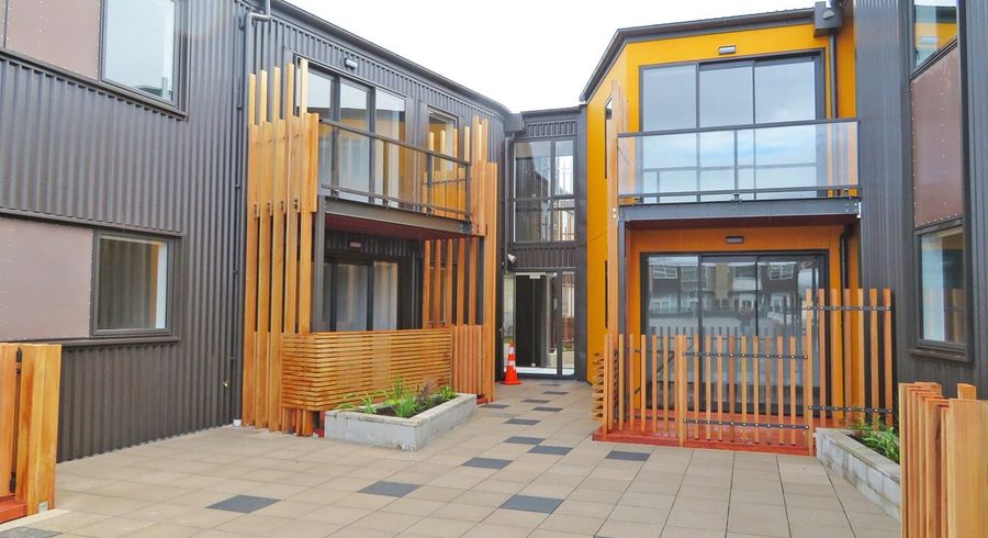  at 215/321 Jackson Street, Petone, Lower Hutt