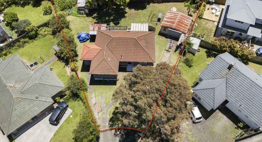  at 6 Marino Place, Glen Innes, Auckland City, Auckland