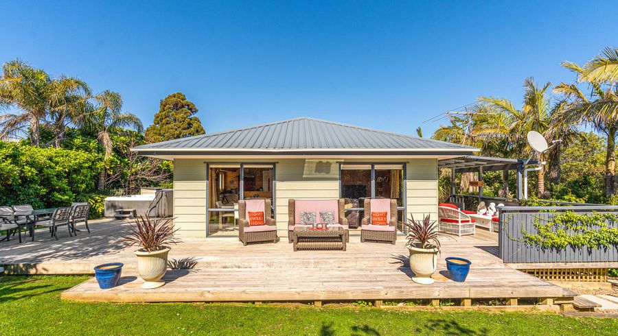  at 492 Sea View Road, Onetangi, Waiheke Island