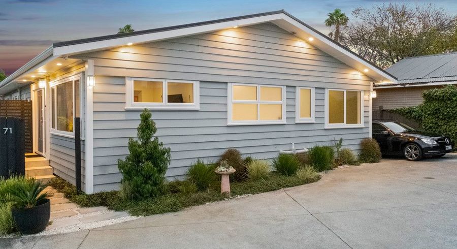  at 71 Vincent Street, Howick, Auckland