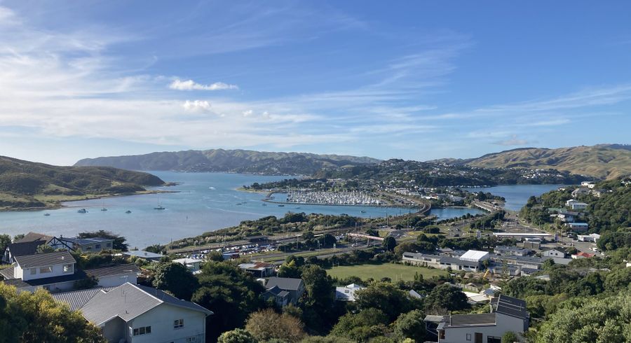  at 27 Eskdale Rd, Papakowhai, Porirua, Wellington