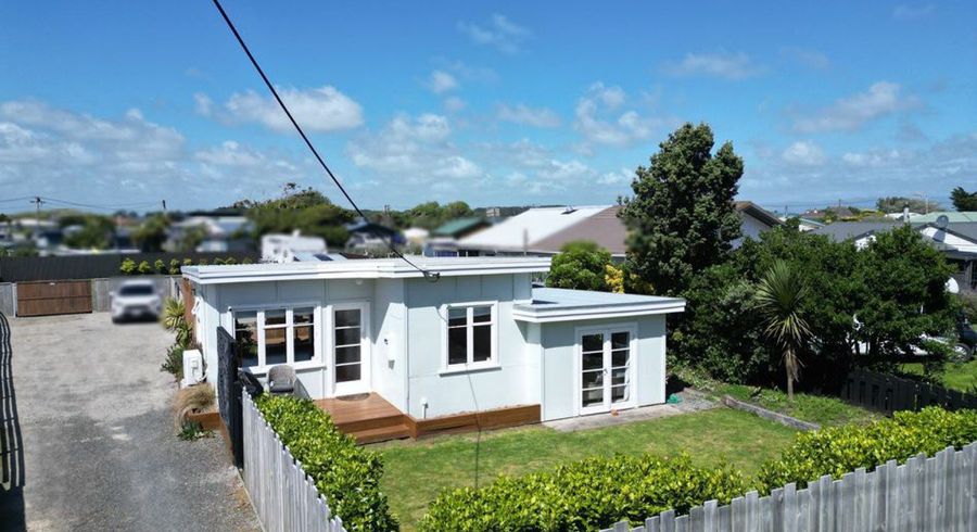  at 14 Carthew Terrace, Foxton Beach, Foxton