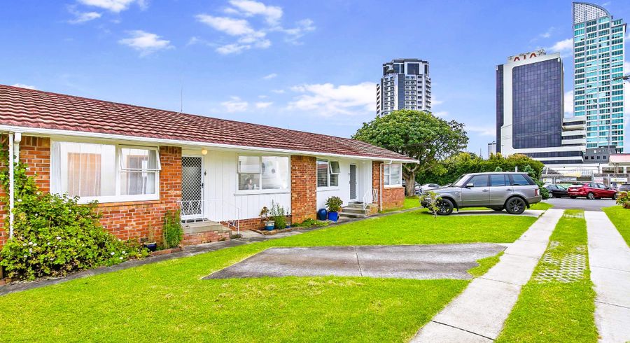  at 4/6 Bracken Ave, Takapuna, North Shore City, Auckland