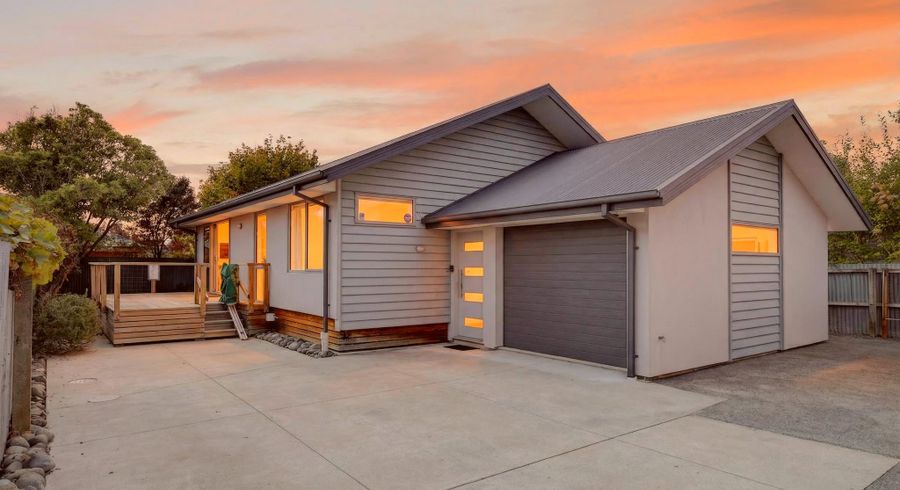  at 2/110 Hills Road, Edgeware, Christchurch City, Canterbury