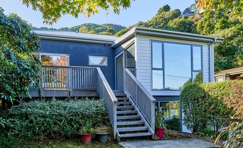  at 3 Kaitawa Road, York Bay, Lower Hutt