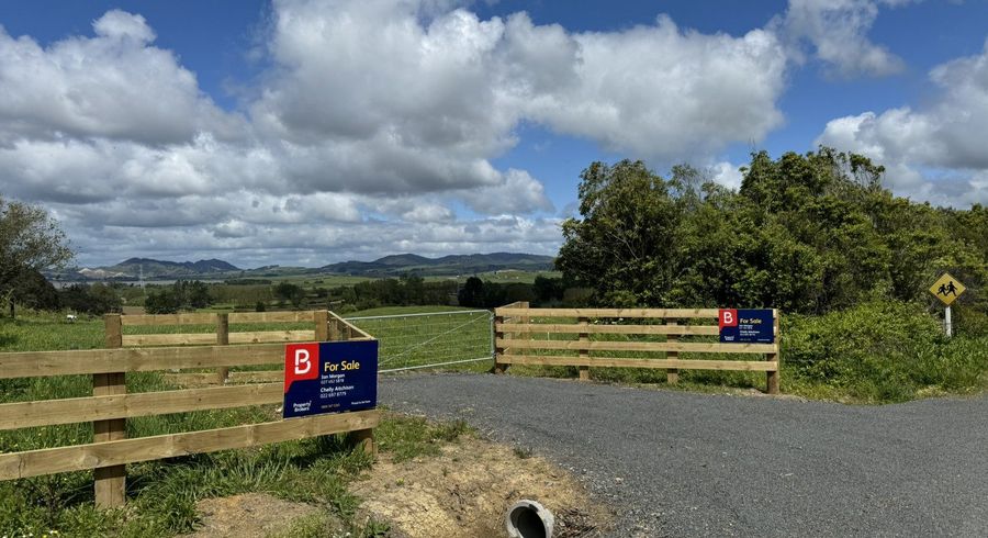  at Hetherington Road and Waikokowai Roads, Huntly, Waikato, Waikato