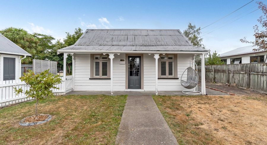  at 3 Cologne Street, Martinborough