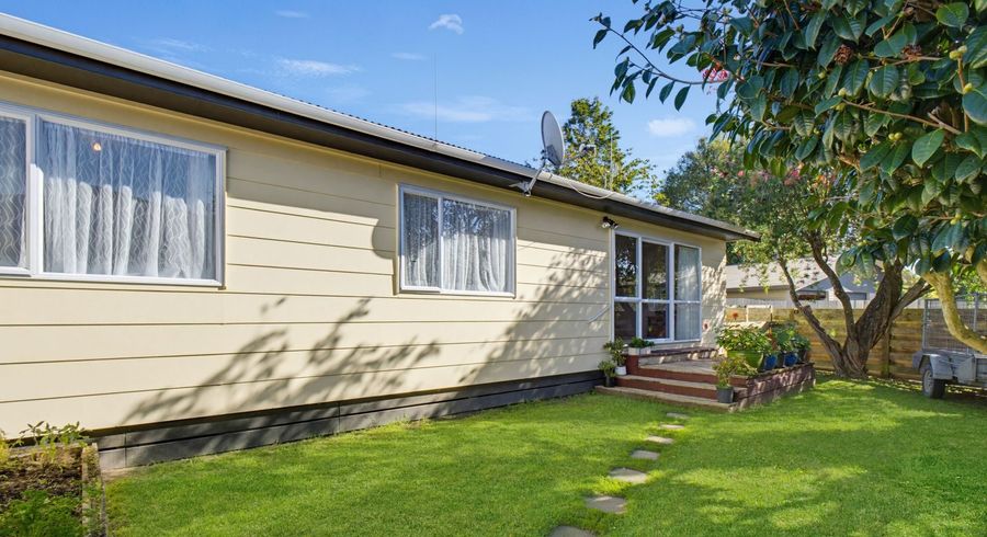  at 14 Escort Grove, Awapuni, Palmerston North