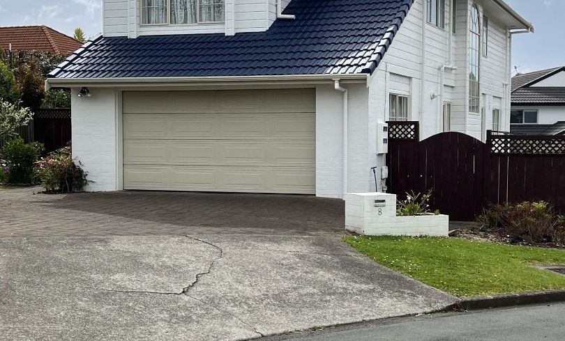  at 8 Covina Place, Somerville, Manukau City, Auckland