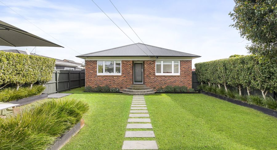  at 10 Stanhope Road, Mount Wellington, Auckland