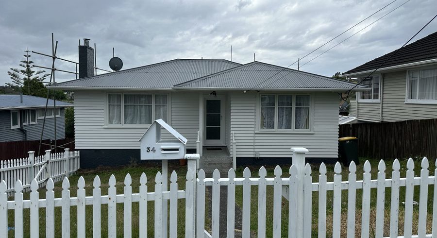  at 34 Sunnyfield Crescent, Glenfield, North Shore City, Auckland