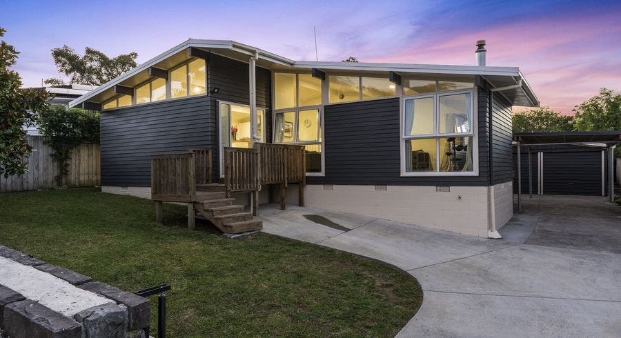  at 21 Sunvue Road, Glen Eden, Auckland