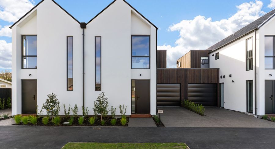  at 2/27 Division Street, Riccarton, Christchurch City, Canterbury