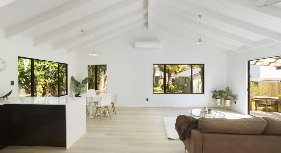  at 1/36 Rosier Road, Glen Eden, Auckland