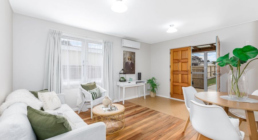  at 10a Main Road, Titahi Bay, Porirua, Wellington