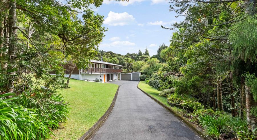  at 865 West Coast Road, Oratia, Waitakere City, Auckland