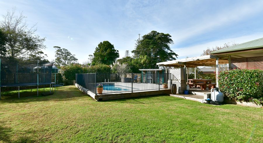  at 20 Aitkenhead Court, Parakai, Helensville